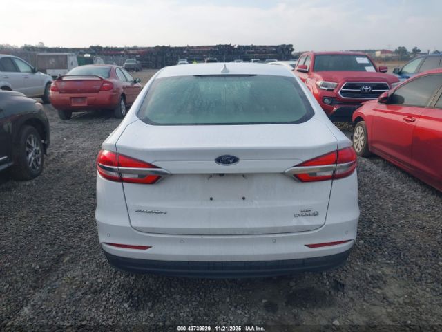 Ford Fusion Se Image 14