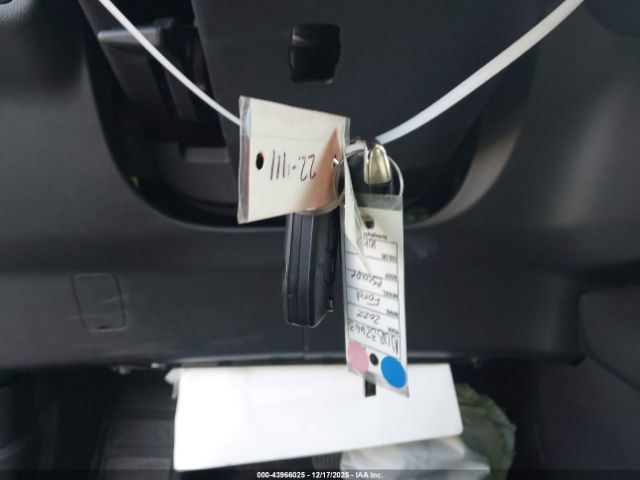 Ford Escape S Image 7