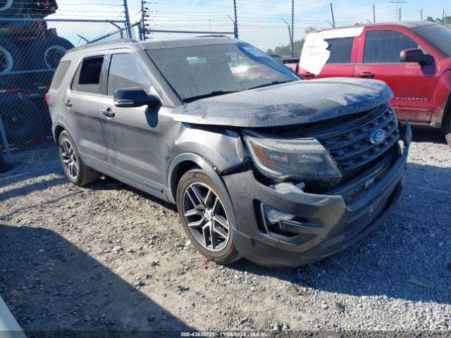  Salvage Ford Explorer