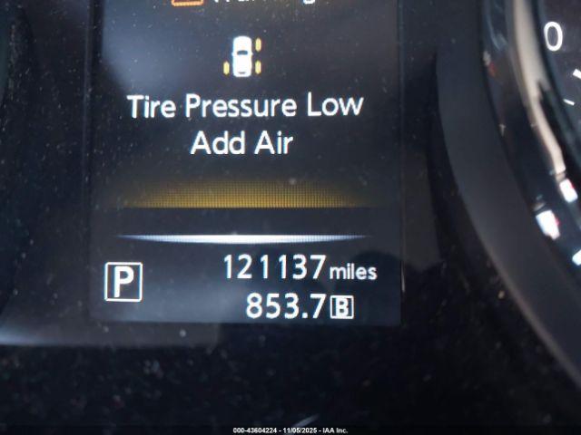 Nissan Rogue Sv Image 14