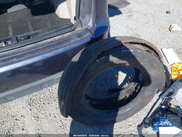 Mitsubishi Outlander Image 8