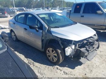  Salvage Nissan Versa