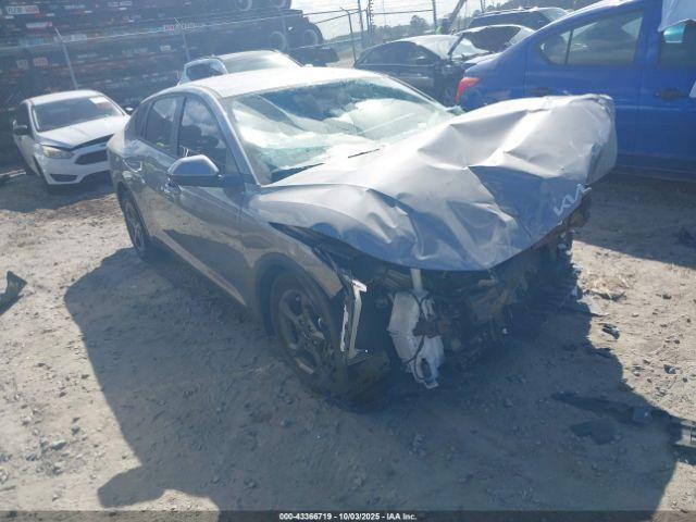  Salvage Kia K4