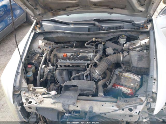 Honda Accord 2.4 Lx Image 11