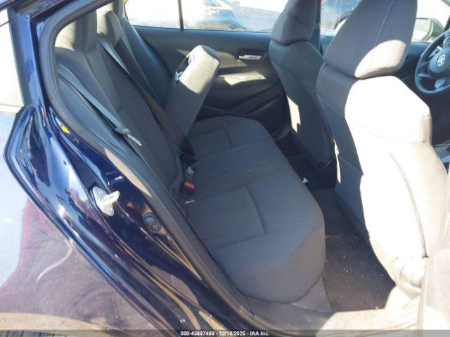 Toyota Corolla Le Image 5