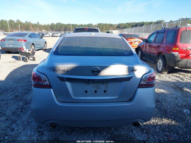 Nissan Altima 2.5 Sv Image 6