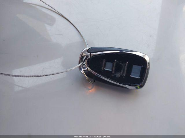 Chevrolet Trax Lt Image 12