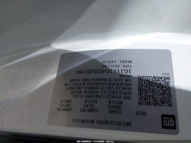 Chevrolet Corvette Rwd  1lt Image 12