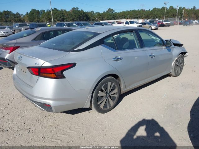 Nissan Altima 2.5 Sv Image 4