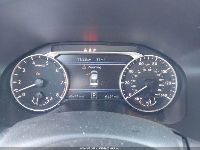 Nissan Altima 2.5 Sv Image 9