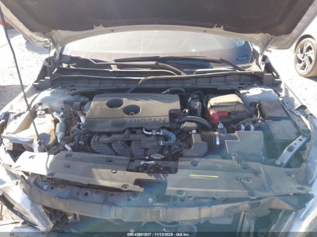 Nissan Altima 2.5 Sv Image 2