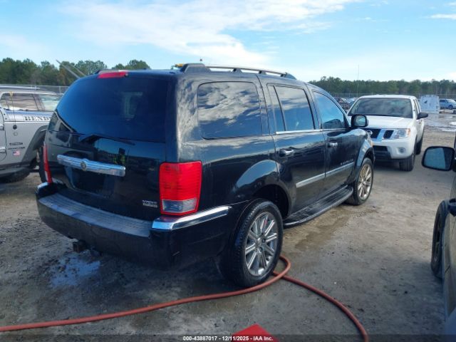 Chrysler Aspen Limited Image 11