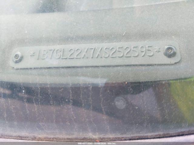 Dodge Dakota Image 7