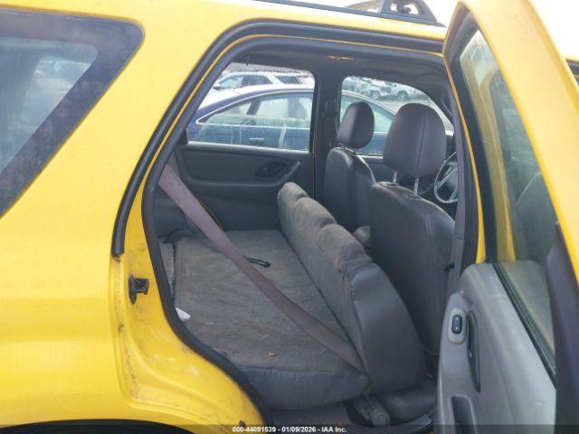 Ford Escape Xls Image 2