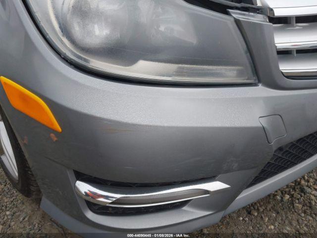 Mercedes-Benz C-Class Sport Image 4