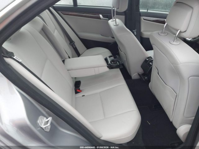 Mercedes-Benz C-Class Sport Image 7