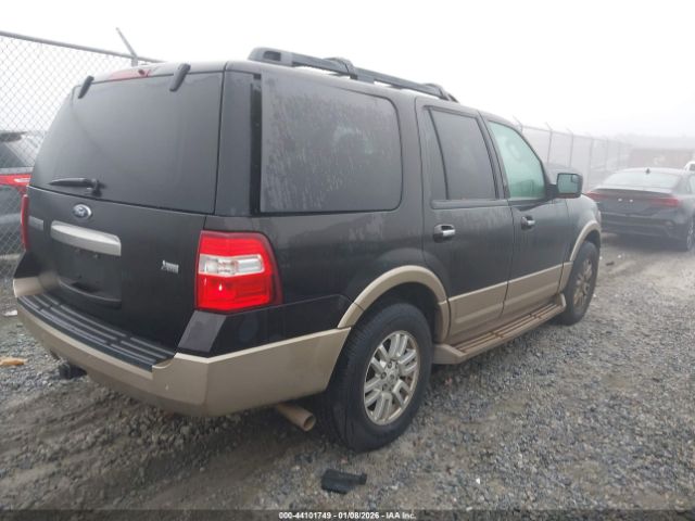 Ford Expedition Xlt Image 2