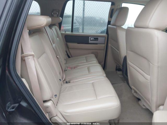 Ford Expedition Xlt Image 3