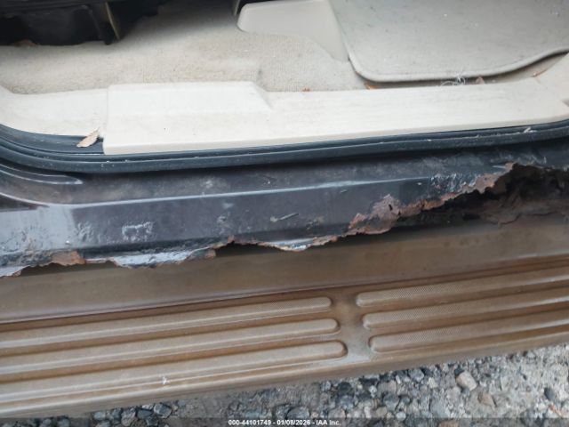 Ford Expedition Xlt Image 14