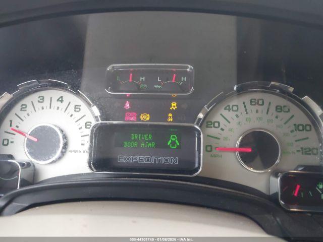 Ford Expedition Xlt Image 8