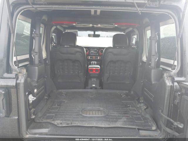 Jeep Wrangler 2-door Rubicon 4x4 Image 3